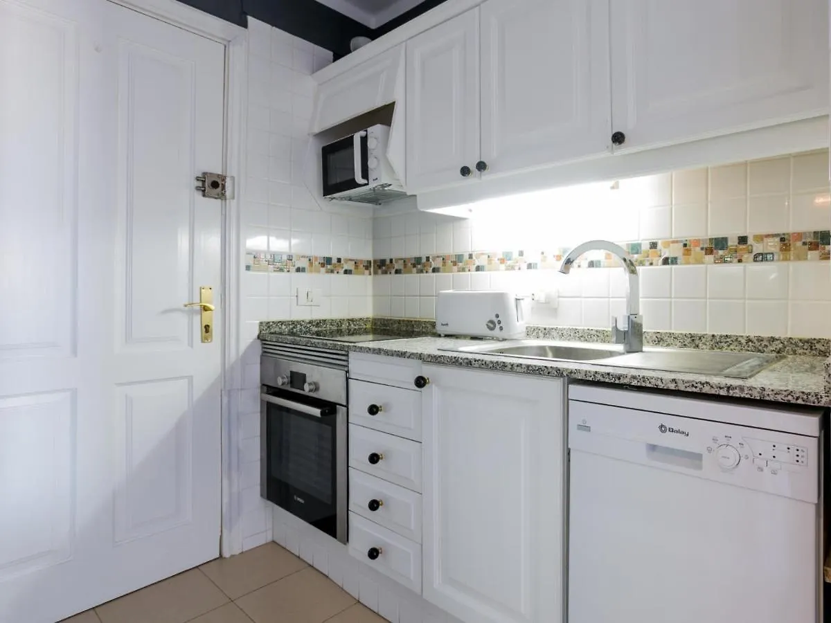 Apartment 313 Green Park With Pool And Private Garden San Miguel de Abona